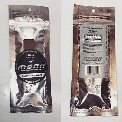 Moon Bar Cappuccino